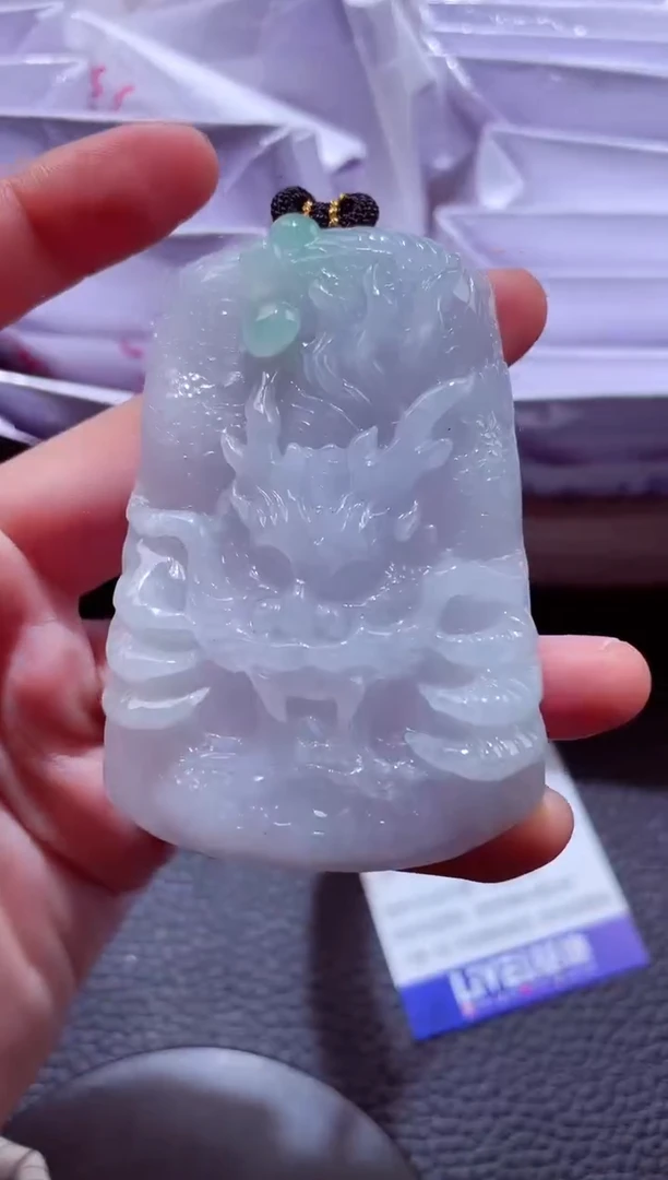 颈饰未镶嵌翡翠00007693