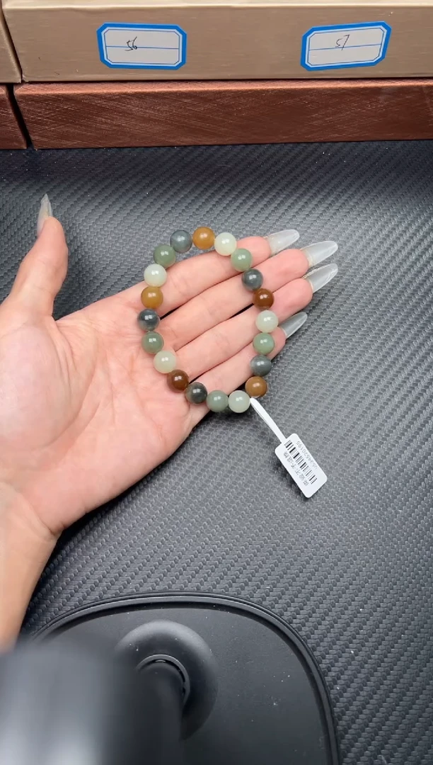 未镶嵌手串和田玉且末微色差卡10多宝手串