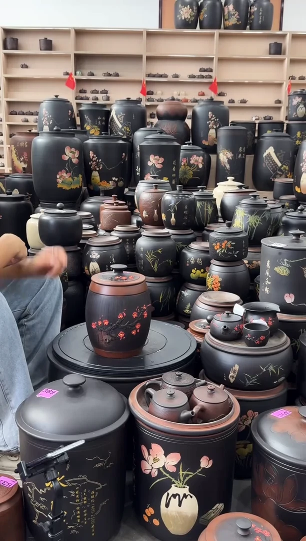 罐瑕疵茶叶罐  高柱红梅   398