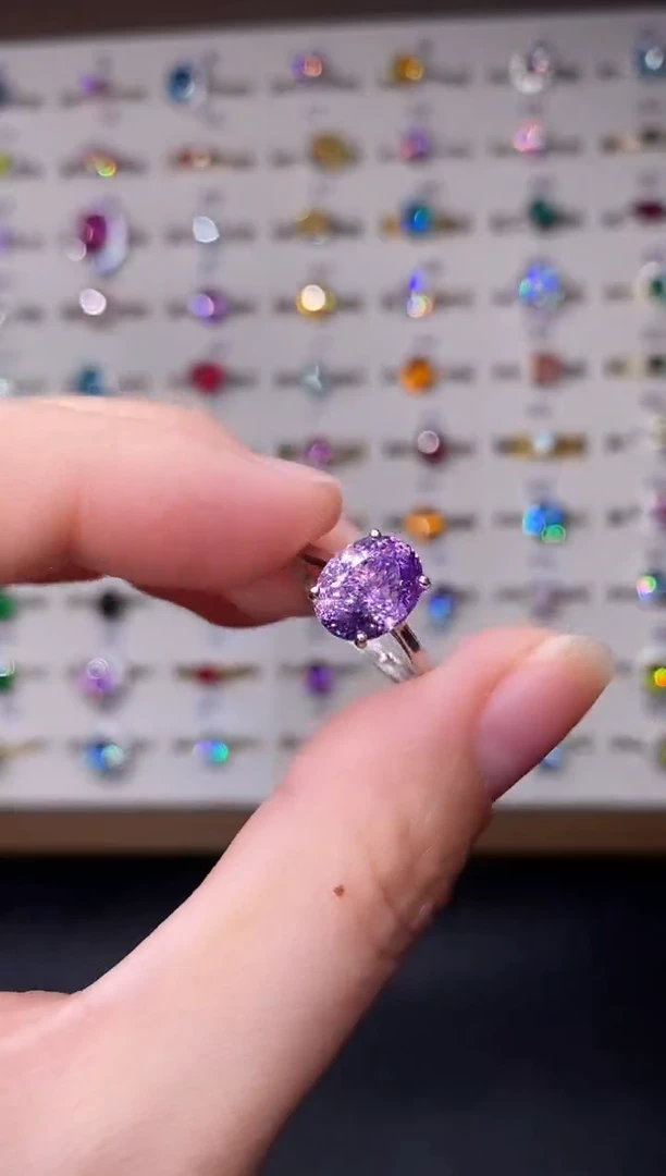 5克拉蓝宝石（处理）欧美风戒指