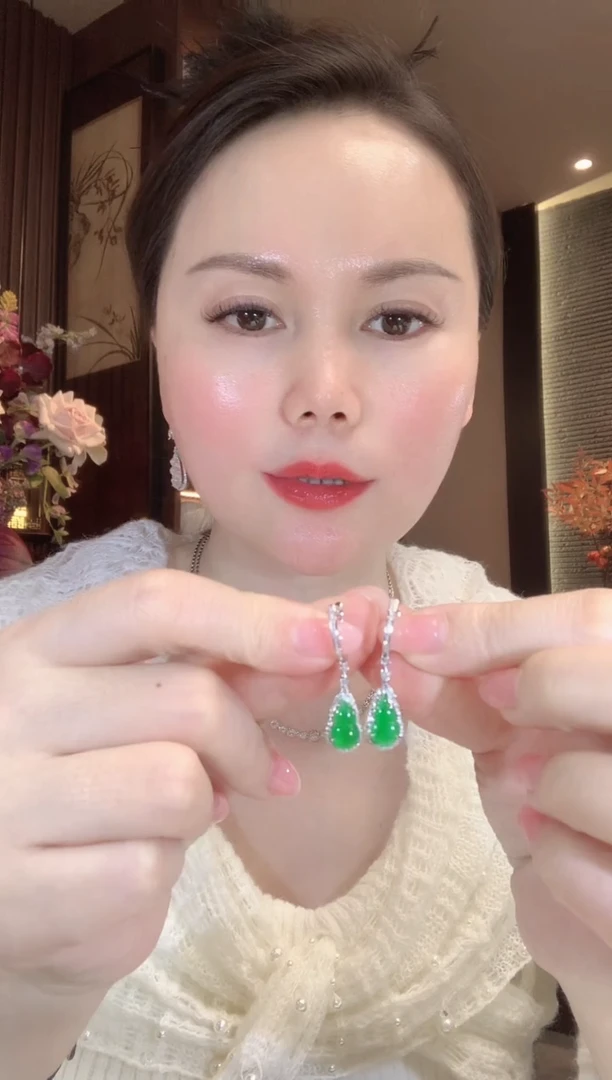 18K金镶嵌翡翠耳饰A90 多样性发货一件