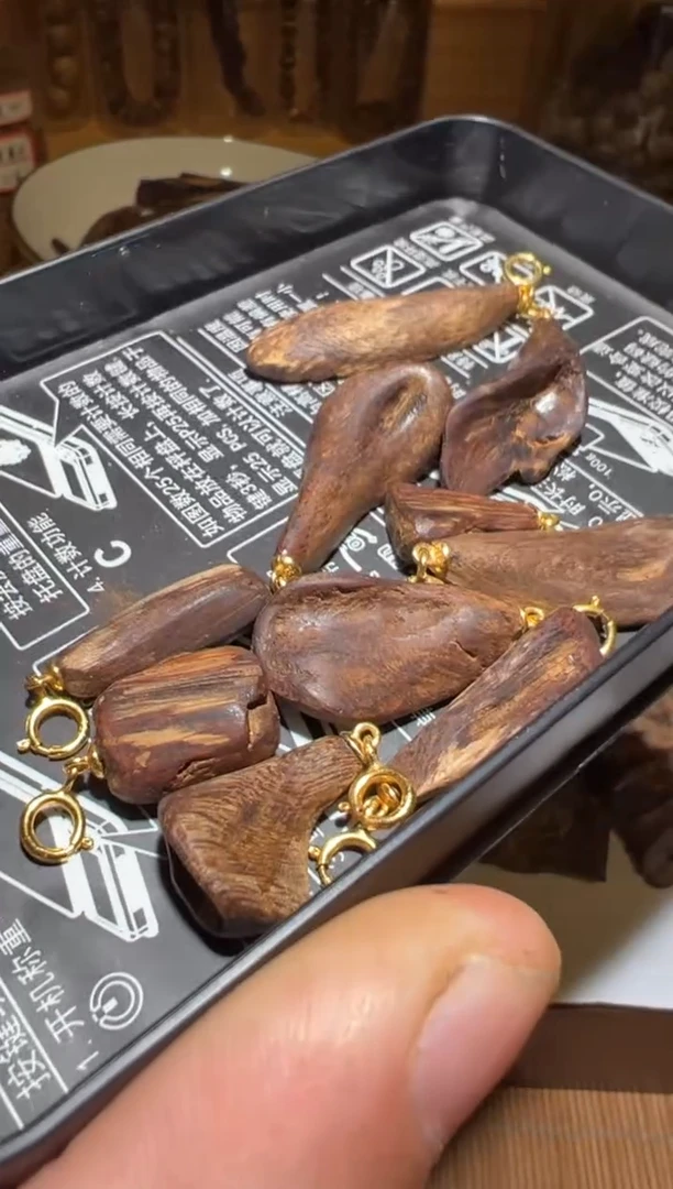 沉香沉香碎屑打**魚达拉干8克