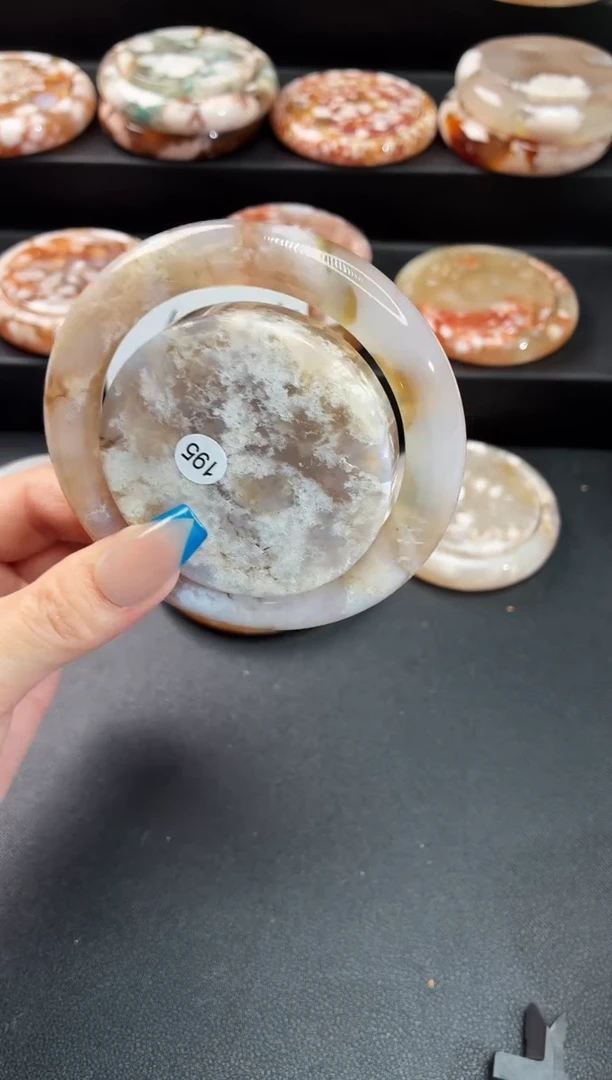 手镯玛瑙/玉髓未镶嵌石英质玉61圈60/61带(赠送镯心)