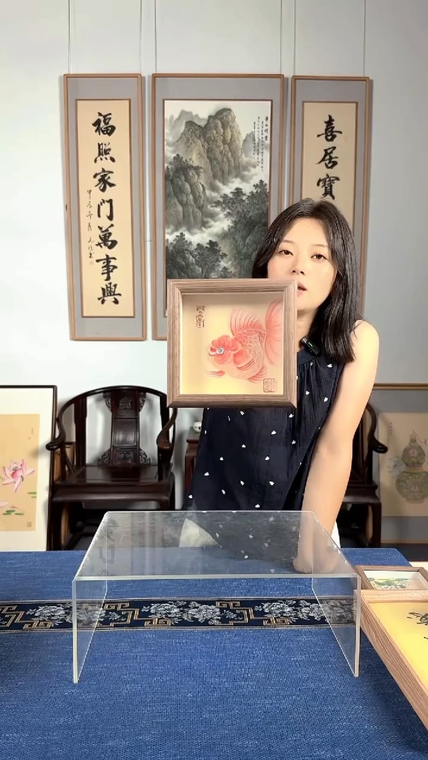 国画金鱼15*15CM餐厅客厅桌面花鸟摆台