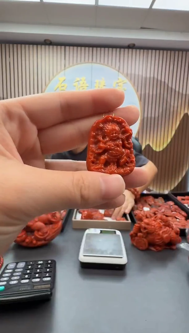 未镶嵌雕刻南红玛瑙032ZB1111产品一个