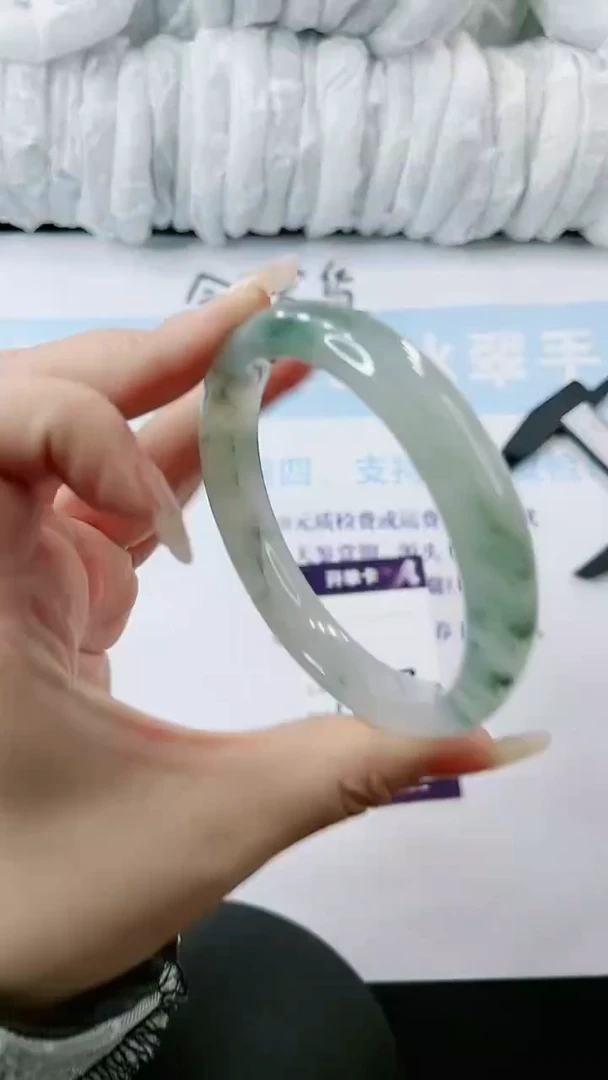 【闪购商品】石英质玉手镯未镶嵌多样性发货P608