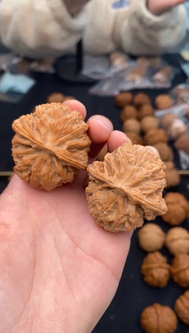 【闪购商品】文玩核桃把件苹果园41-u720