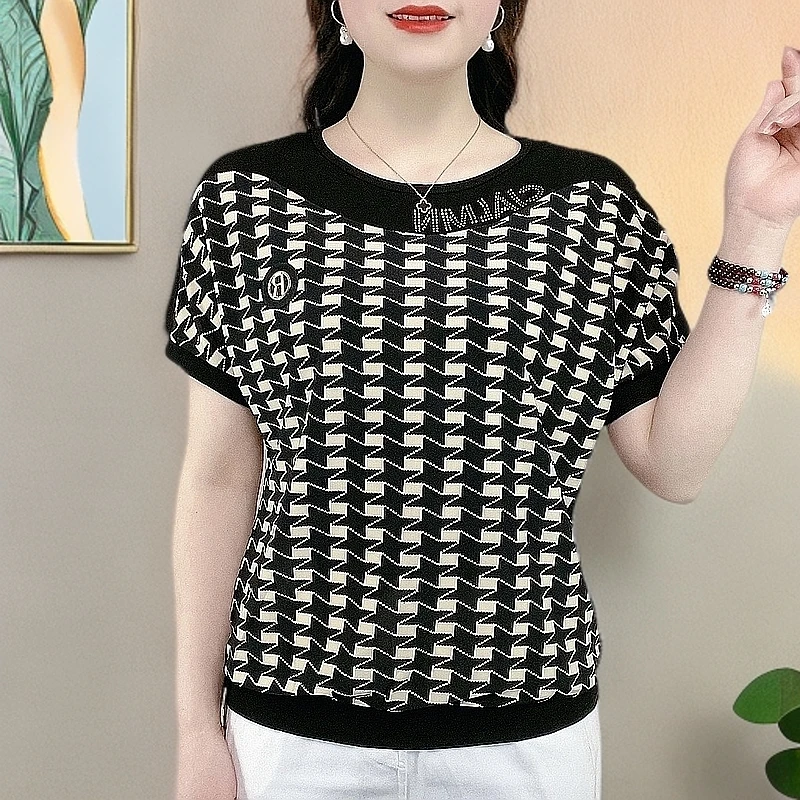 2025夏季新品时尚显瘦圆领T恤洋气小衫百搭女士千鸟格宽松上衣