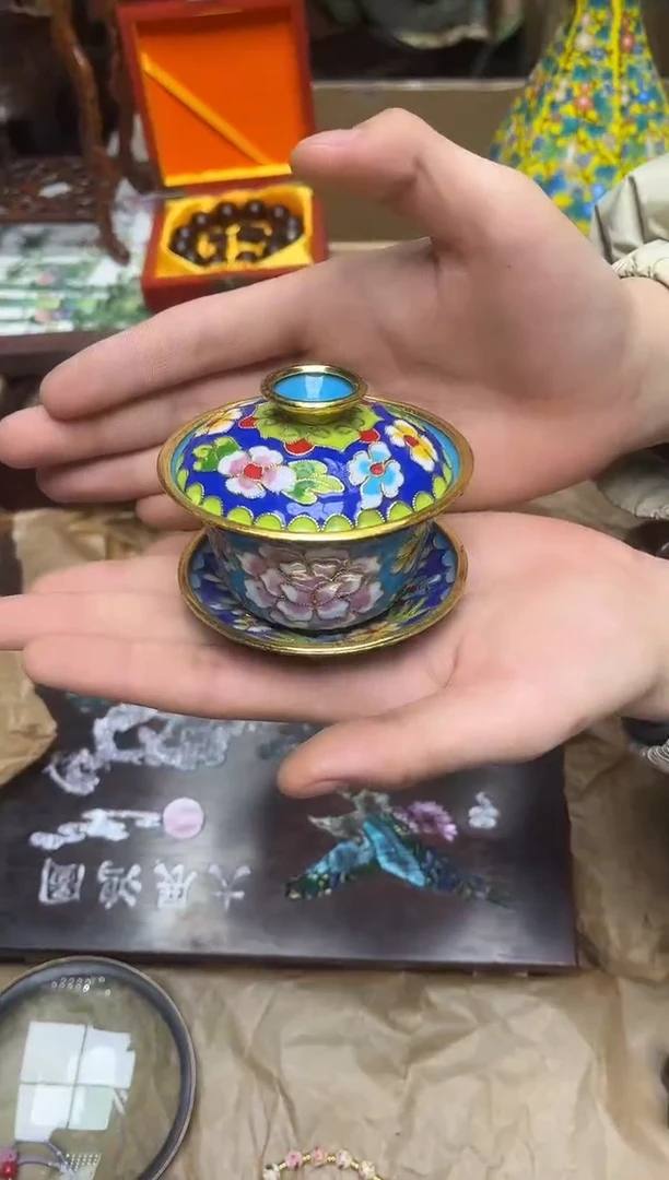 八号甄选八号甄选