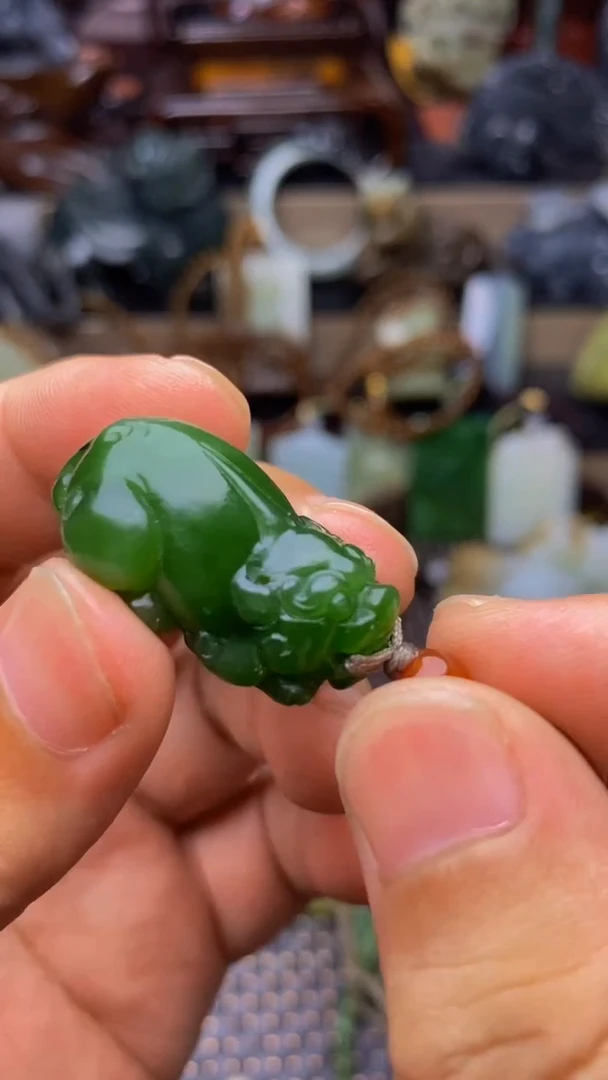 和田玉未镶嵌挂件1