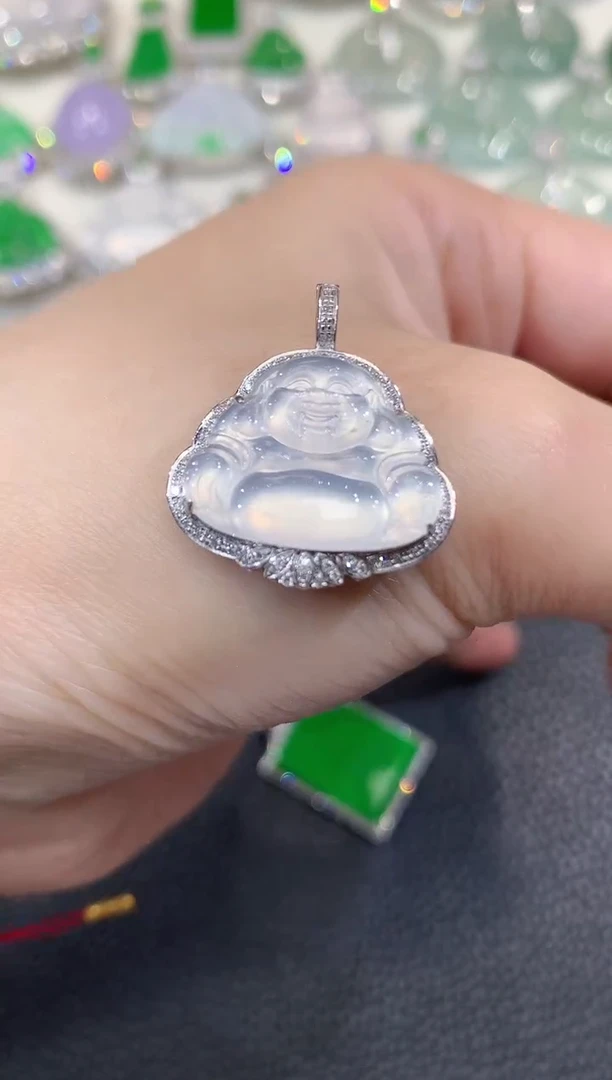 吊坠(不含链)18K金镶嵌翡翠A19