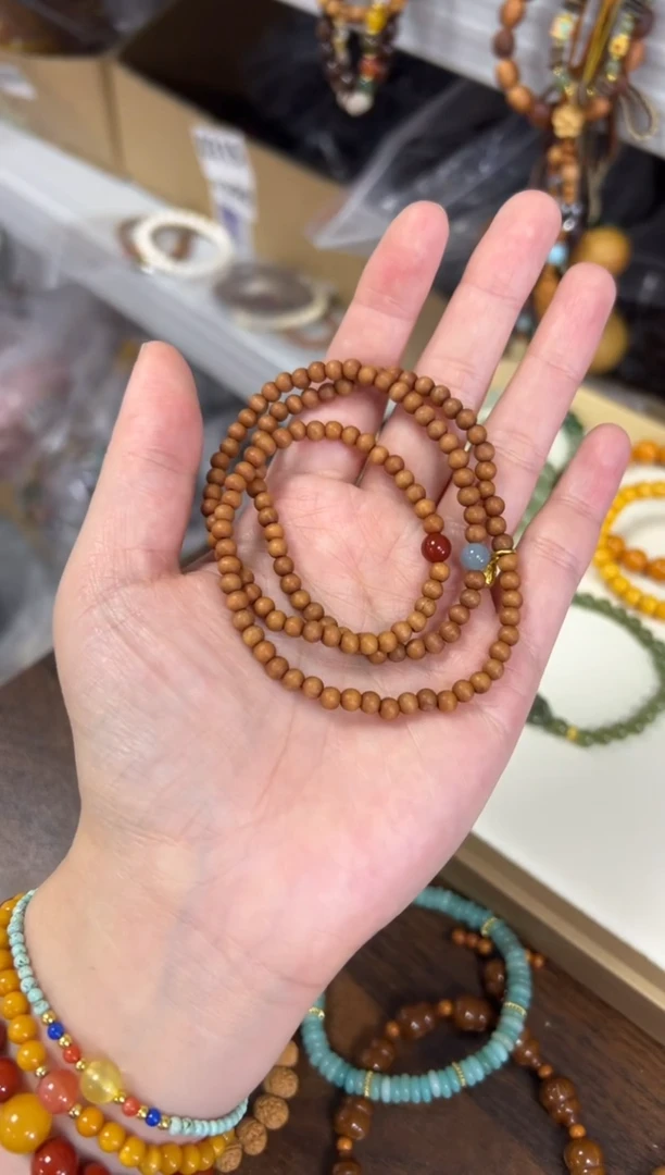 未镶嵌檀香木手串黑肉老檀香木翡翠款多圈[2644]