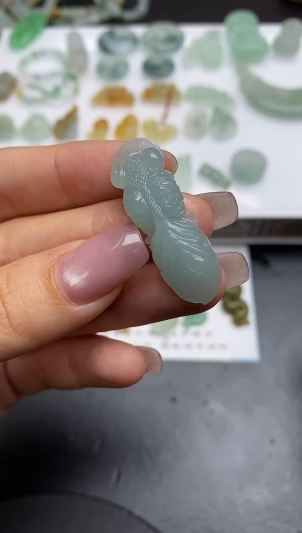 【闪购商品】定制翡翠未镶嵌翡翠毛货~