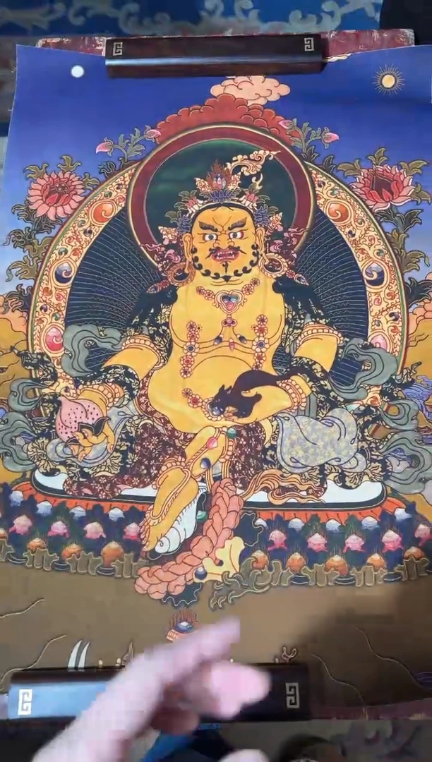 卷轴画龙妹的唐卡tk16