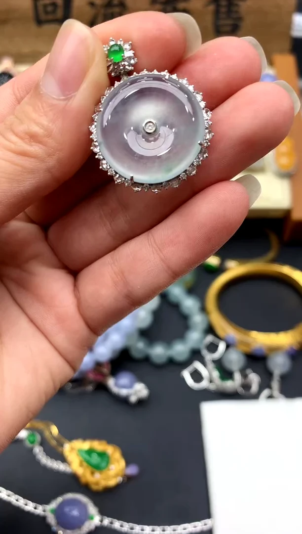 【闪购商品】翡翠颈饰18K金镶嵌596-中国好珍宝