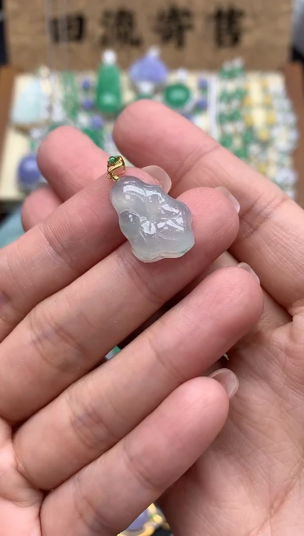 【闪购商品】翡翠颈饰18K金镶嵌106-中国好珍宝