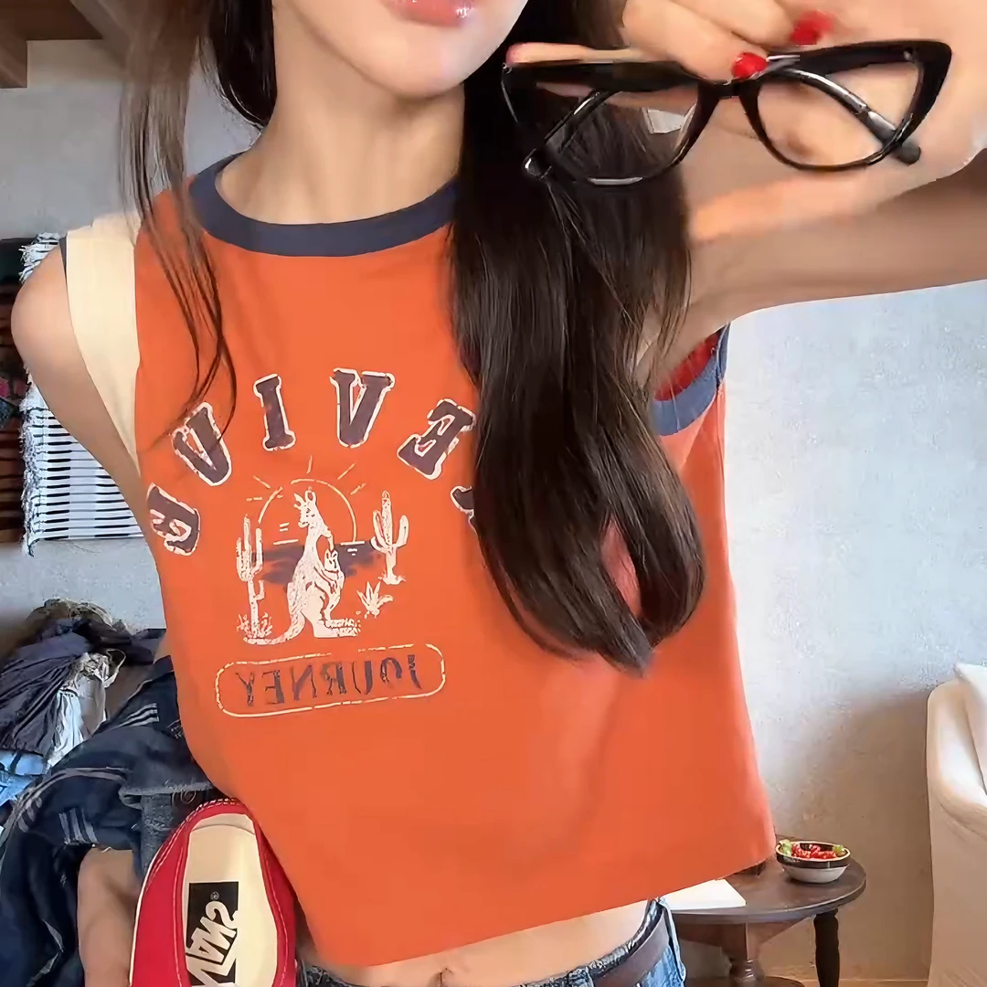 “美式复古”做旧洗水通勤休闲复古时尚印花撞色无袖背心LK2504605