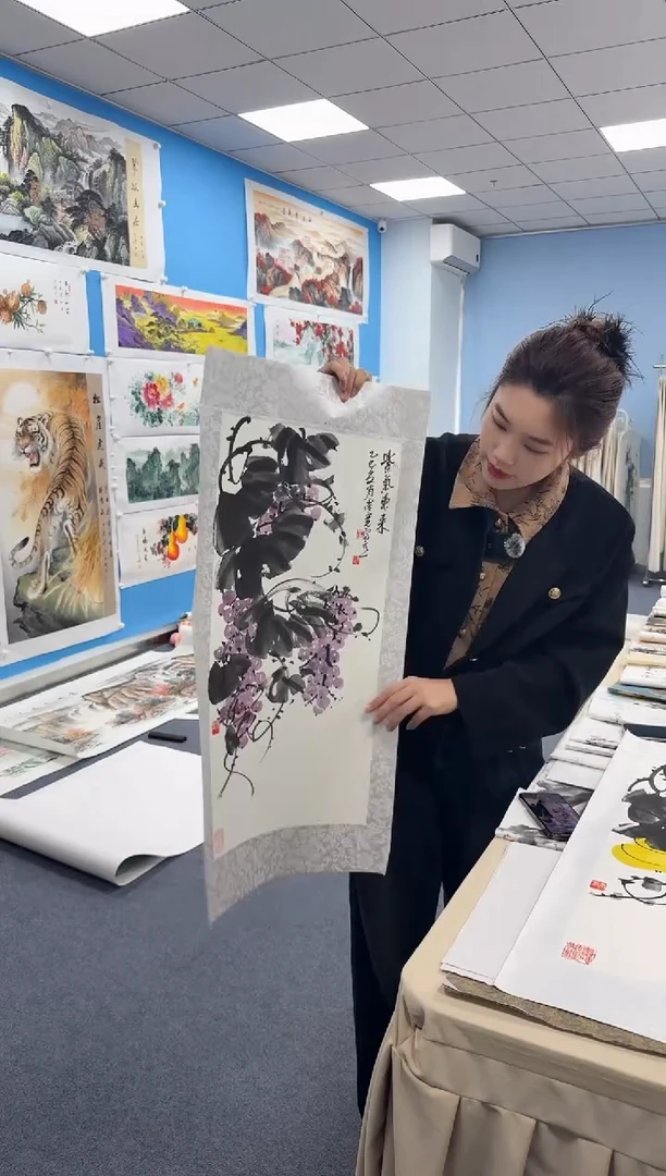 国画葡萄同类型随机