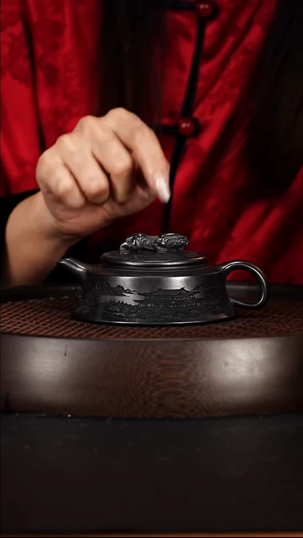 茶壶紫砂宜兴紫砂壶石黄泥料卧虎藏龙220cc