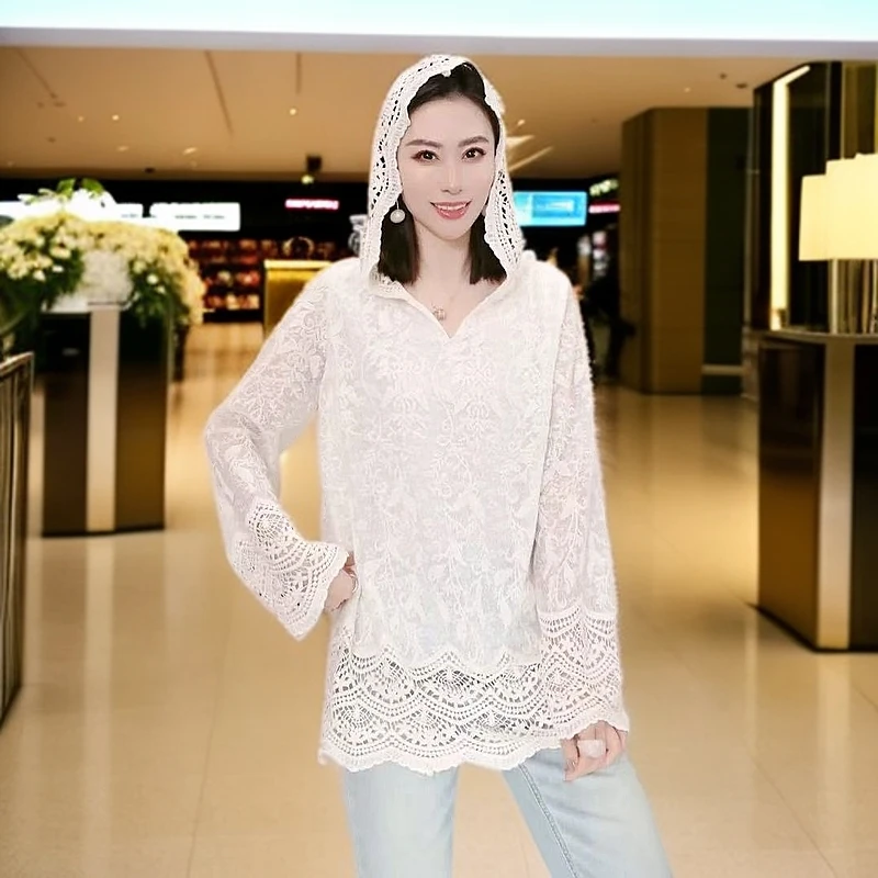 白色钩花蕾丝拼接连帽针织衫大码女春秋慵懒风宽松中长款打底上衣