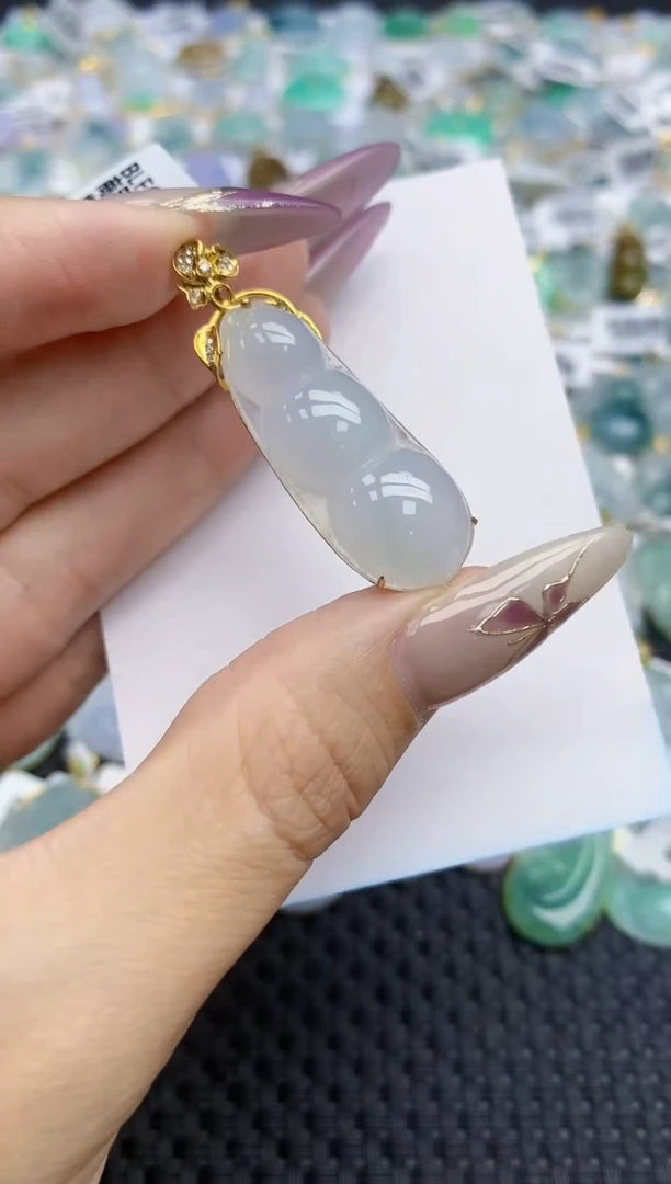 翡翠挂件18K金镶嵌321   天然翡翠A货