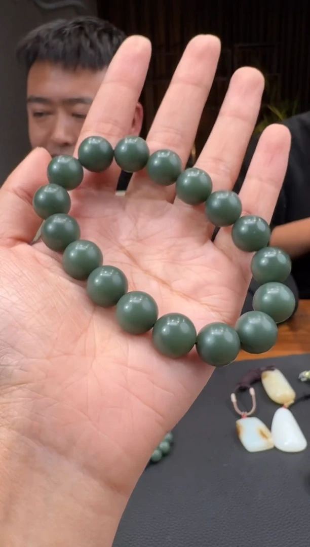 【闪购商品】和田玉89未镶嵌1.23无忌