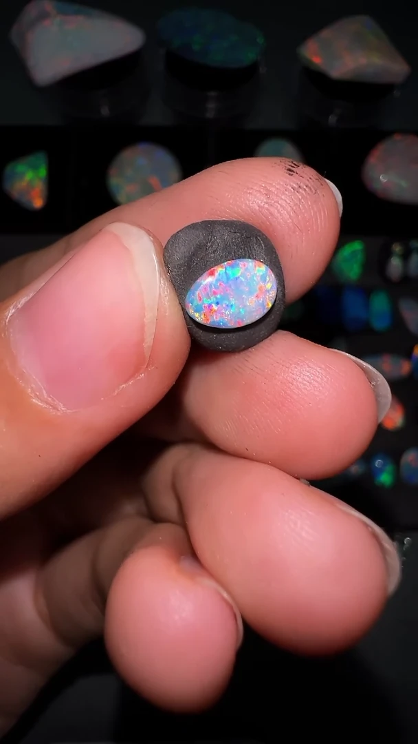 欧泊未镶嵌宝石澳洲天然欧泊特价7*4.7mm