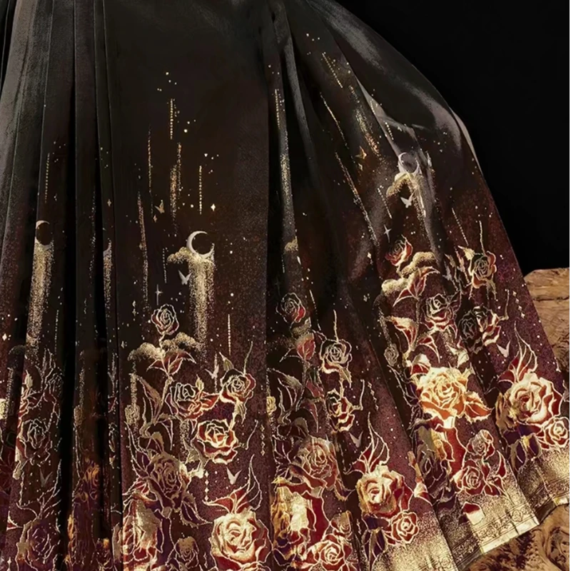 鎏金玫瑰重工刺绣织金马面裙日常新中式汉服女新款2025秋冬季新款