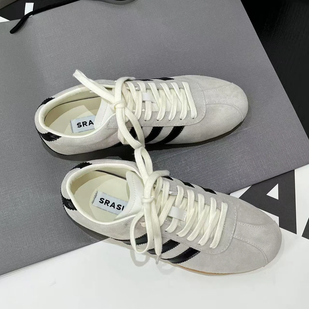 2025年新款真皮拼色韩版平底休闲鞋德训鞋