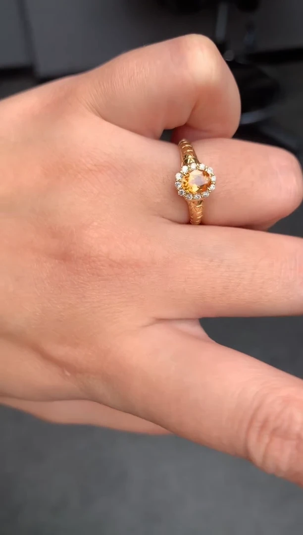 【闪购商品】石榴石（芬达石）戒指18K金镶嵌76分芬达戒指