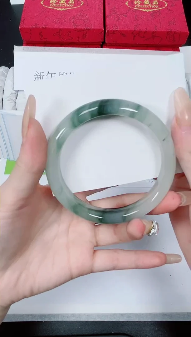 【闪购商品】石英质玉手镯未镶嵌K393-60.1