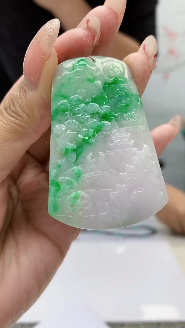 【闪购商品】定制翡翠未镶嵌4688MM-毛货挂件91赠珠链