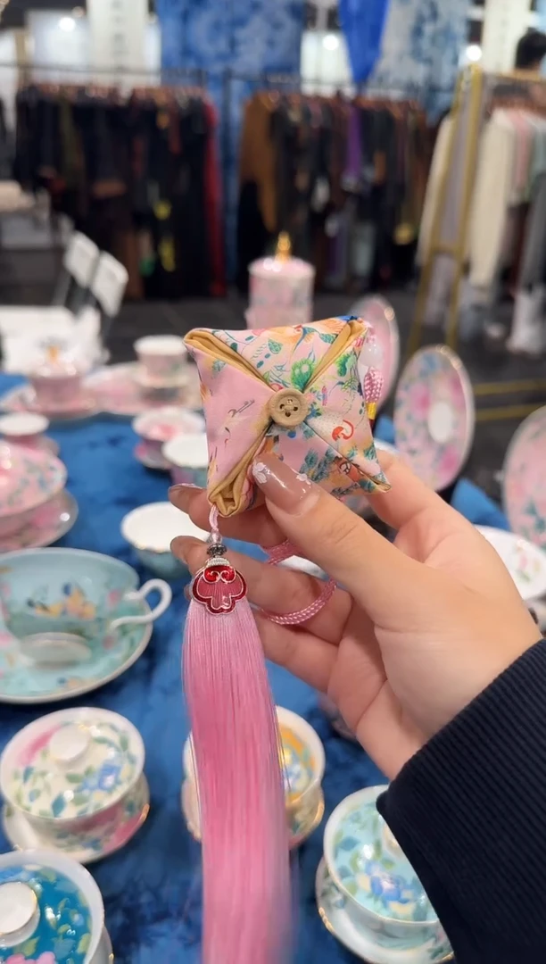 小乔推荐如图所示