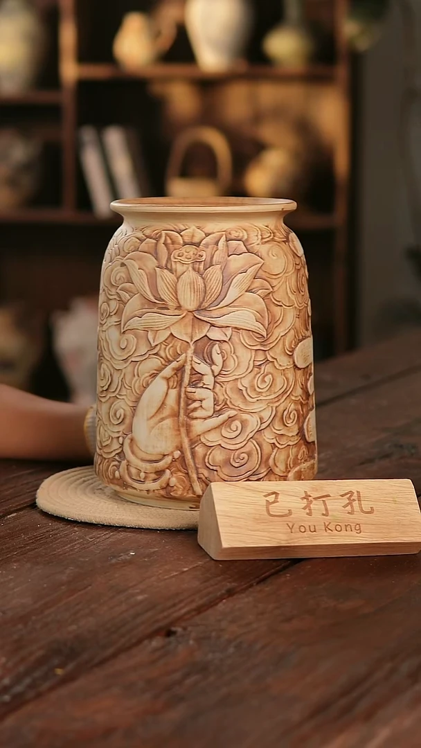 摆件10-77高27口15误差2已打孔