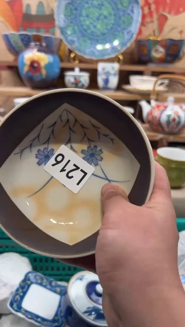 瓷片腼****?瓷片------L216