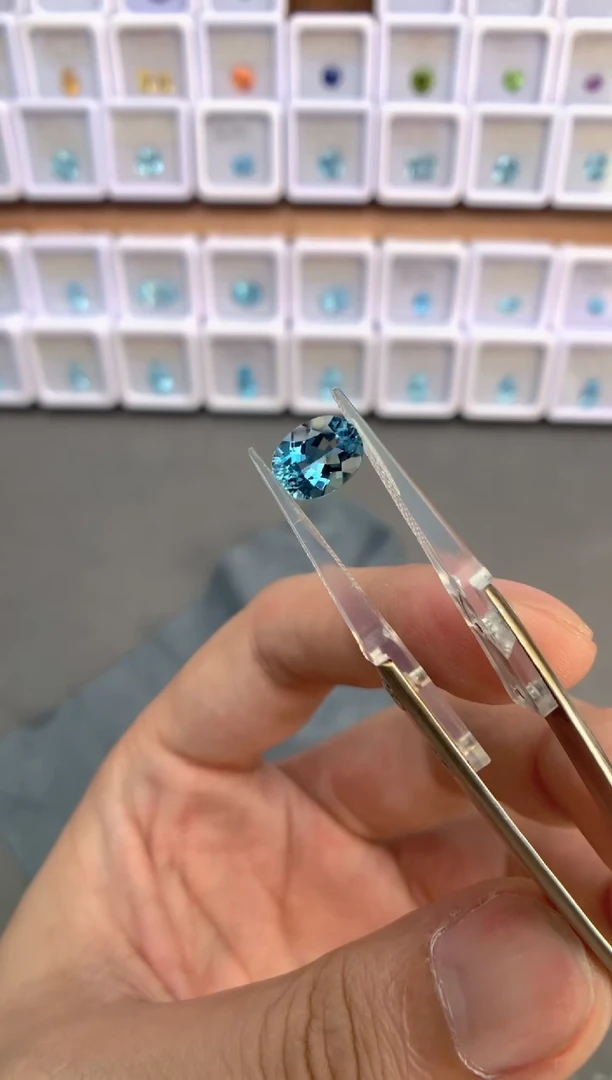 未镶嵌裸石定制海蓝宝石1.96ct 超圣 01086