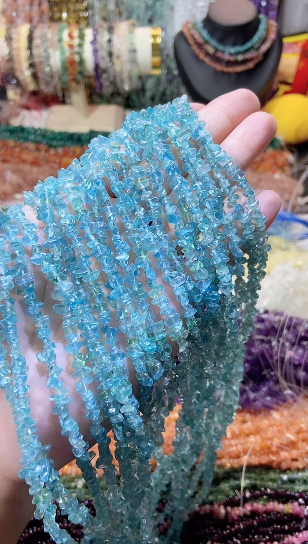 未镶嵌珠宝半成品水晶小蓝磷灰