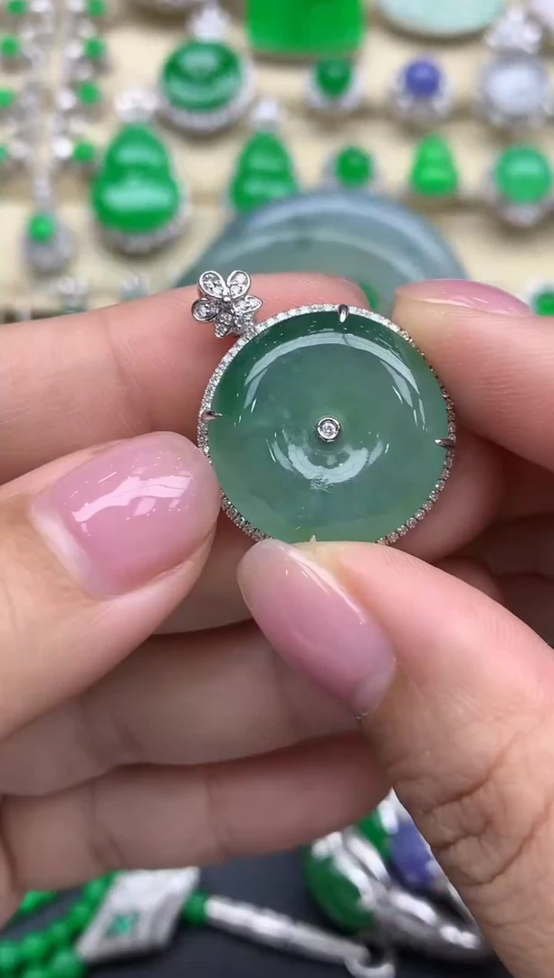 【闪购商品】翡翠颈饰18K金镶嵌428-中国好珍宝