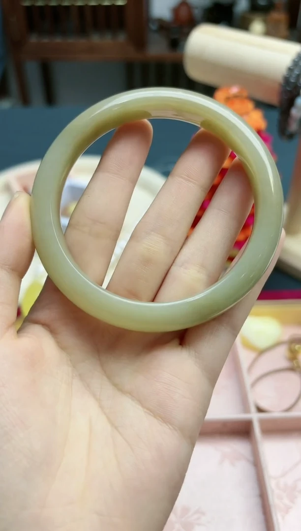 【闪购商品】和田玉手镯未镶嵌和田玉62#手镯*1 QC