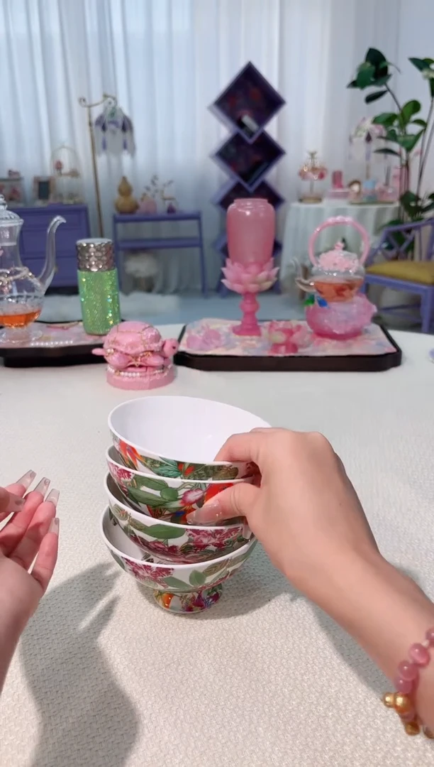 米饭碗 四只--如图