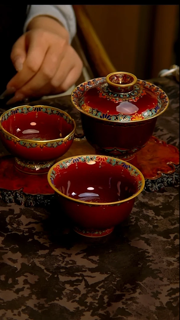 【闪购商品】青花手绘朗红套组