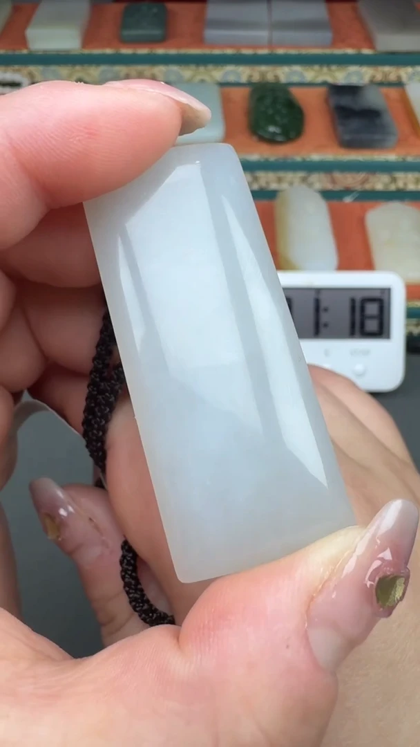 【闪购商品】和田玉颈饰未镶嵌姗姗