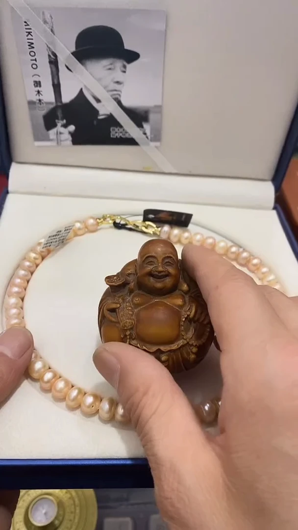 瓷片闪购商品 如图所示