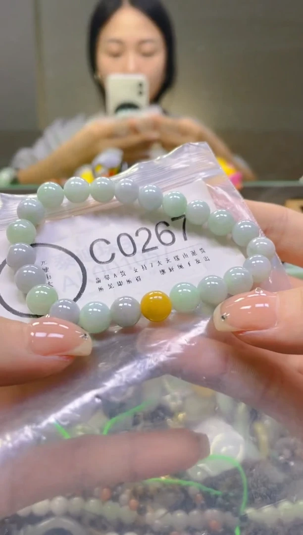 翡翠未镶嵌颈饰8MM/C/翡翠A货一图一物