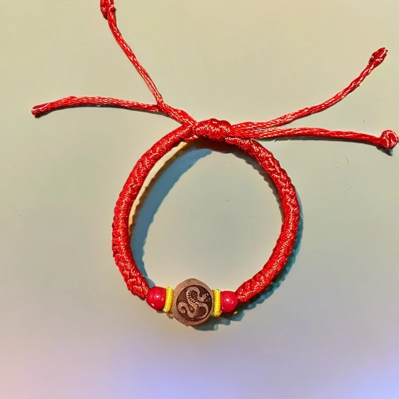 桃木红绳2025生肖