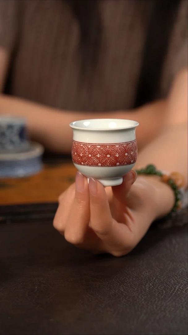 杯贵红窑釉里红腰缠万贯小玉兰杯