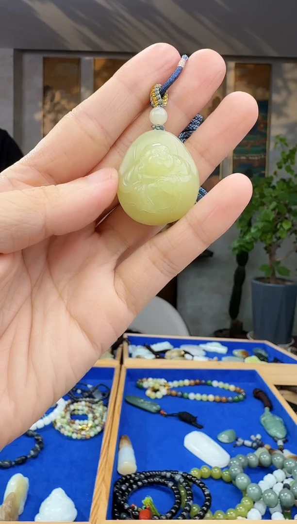 未镶嵌和田玉挂件拍一发一