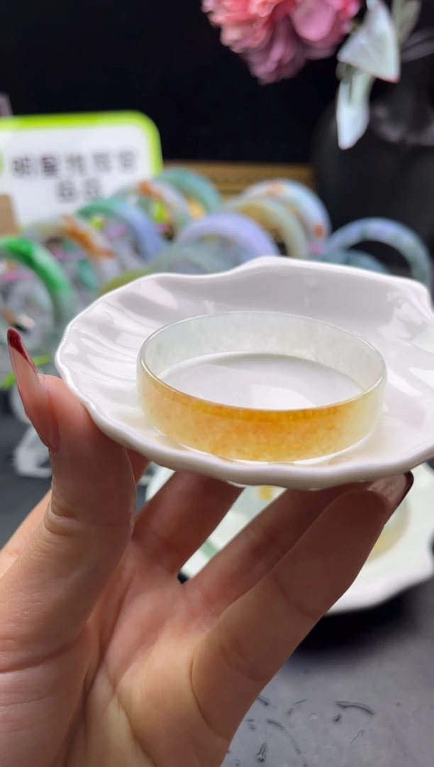 未镶嵌手镯定制翡翠49-50半山水黄翡「定制不退不换」