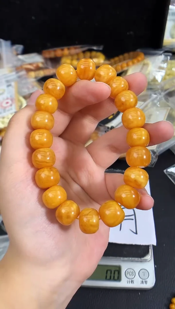 蜜蜡未镶嵌珠宝奇石1