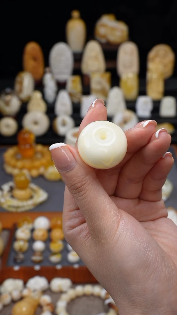 【闪购商品】琥珀裸石未镶嵌【闪购商品】 琥珀 裸石 未镶嵌